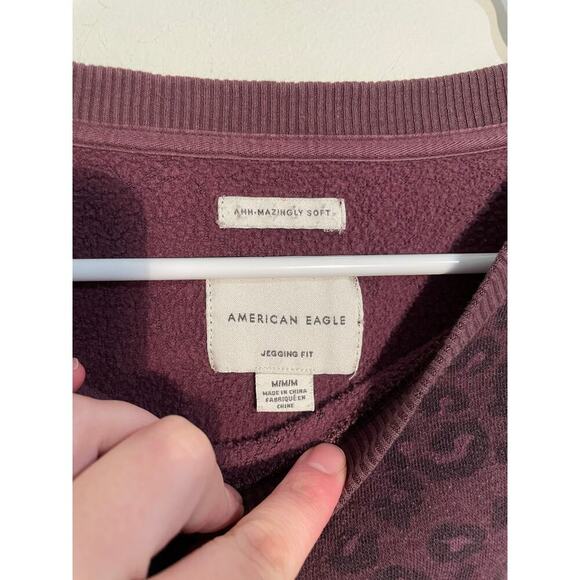 American Eagle Purple Cheetah Ahh-Mazingly Soft Jegging Fit Crew Neck Size M - Picture 7 of 8